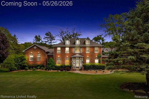 Photo of 9422 Deer Creek Court, Brighton Township, MI 48114 (MLS # 20261036506)