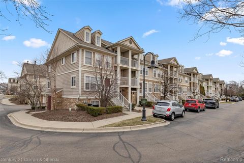 1095 Beaver Run Troy City MI 48083