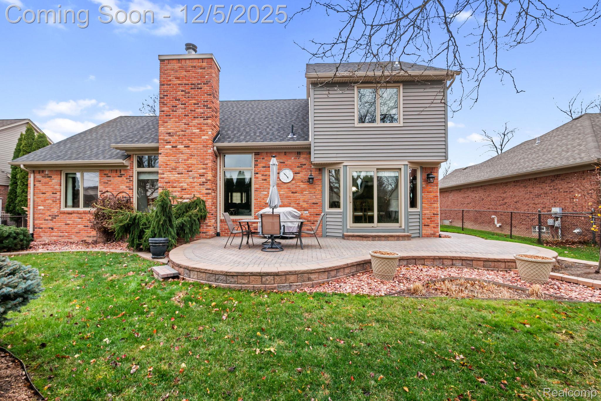 40312 Sugar Spring Drive