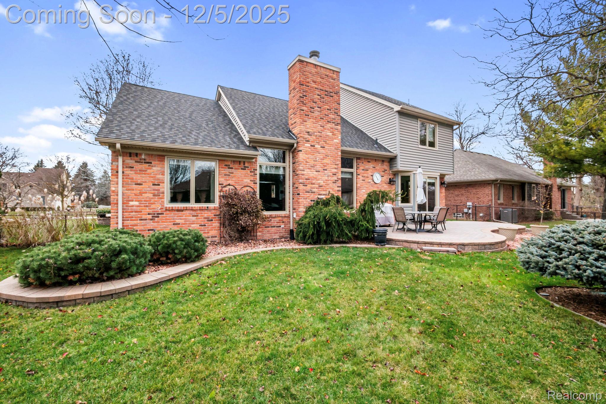 40312 Sugar Spring Drive