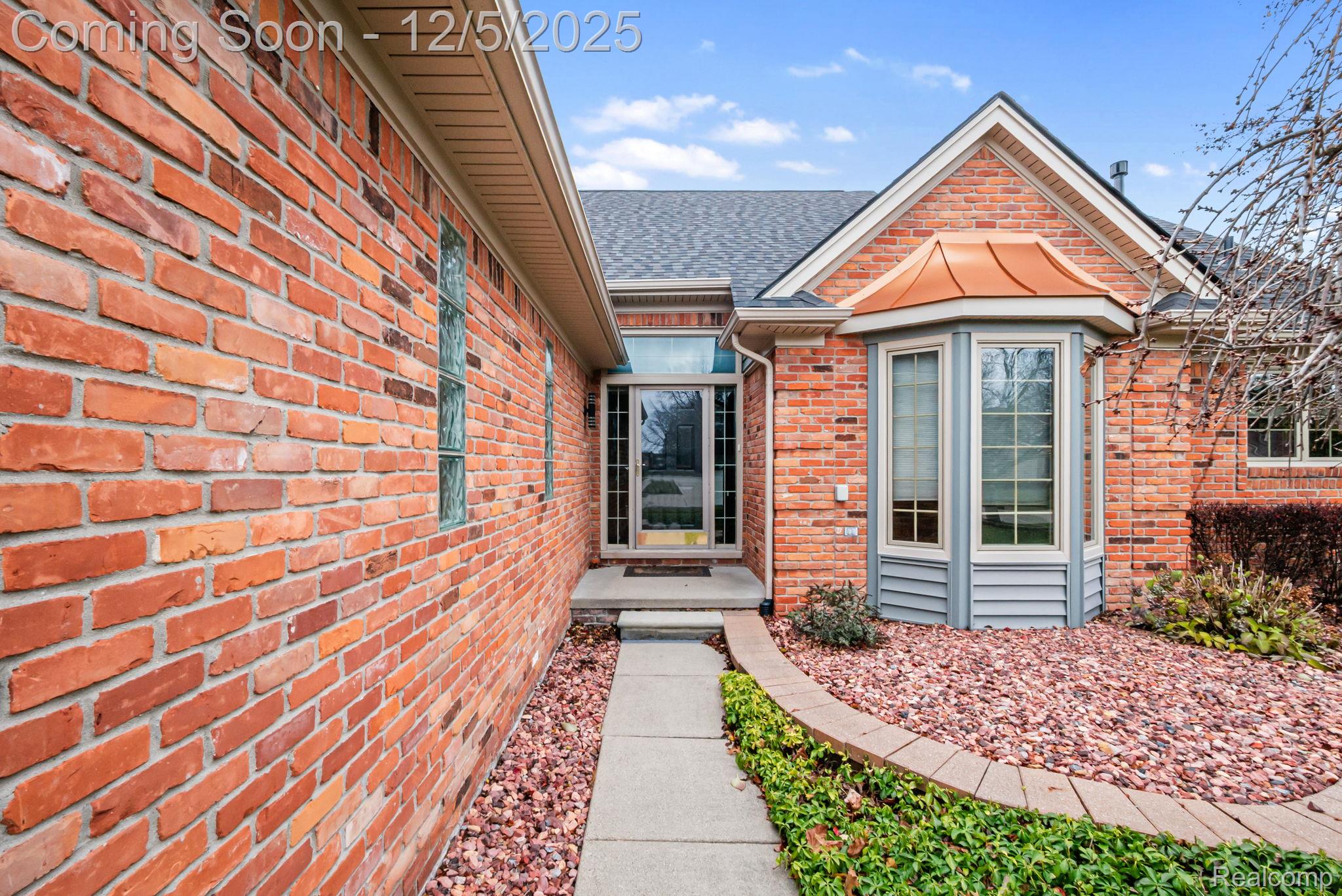 40312 Sugar Spring Drive