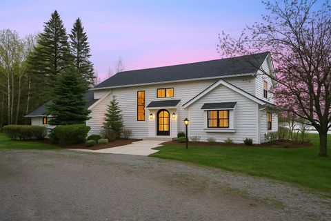 12150 N Seven Pines Road Leelanau Township MI 49670