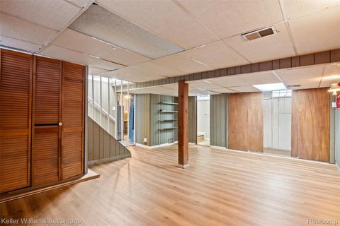 Tiny photo for 1045 Detroit Avenue, Lincoln Park City, MI 48146 (MLS # 20261014210)