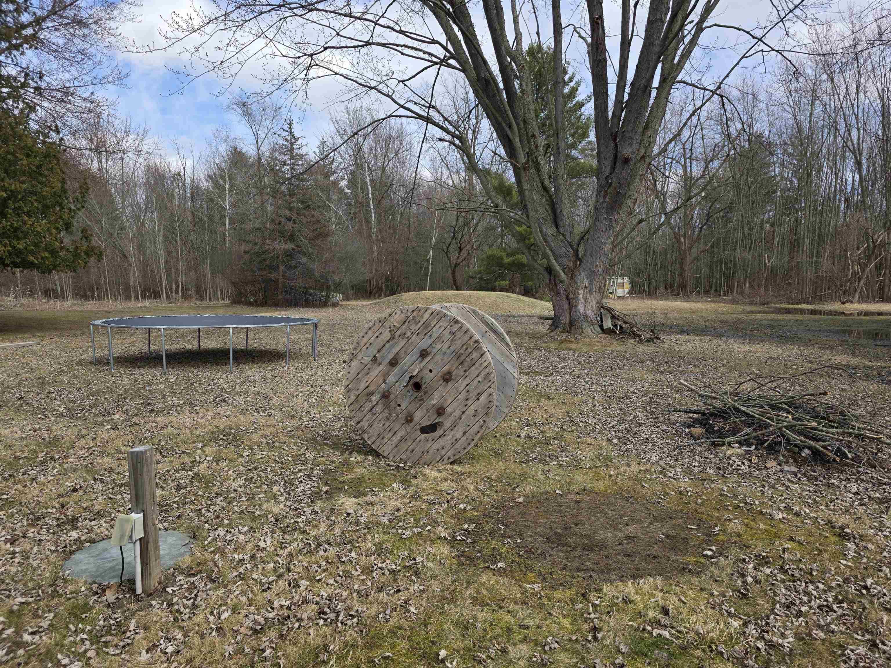 1711 S Poseyville Road