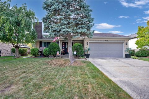 39123 Boston Drive Sterling Heights City MI 48313
