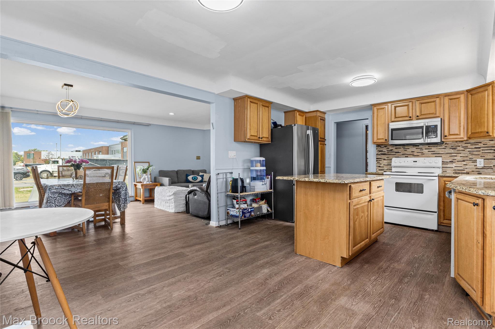 14361 W 10 Mile Road