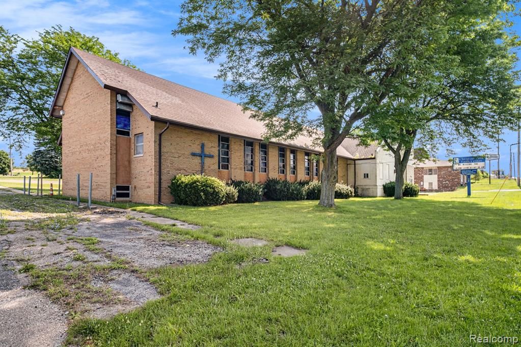 3202 FLUSHING Road