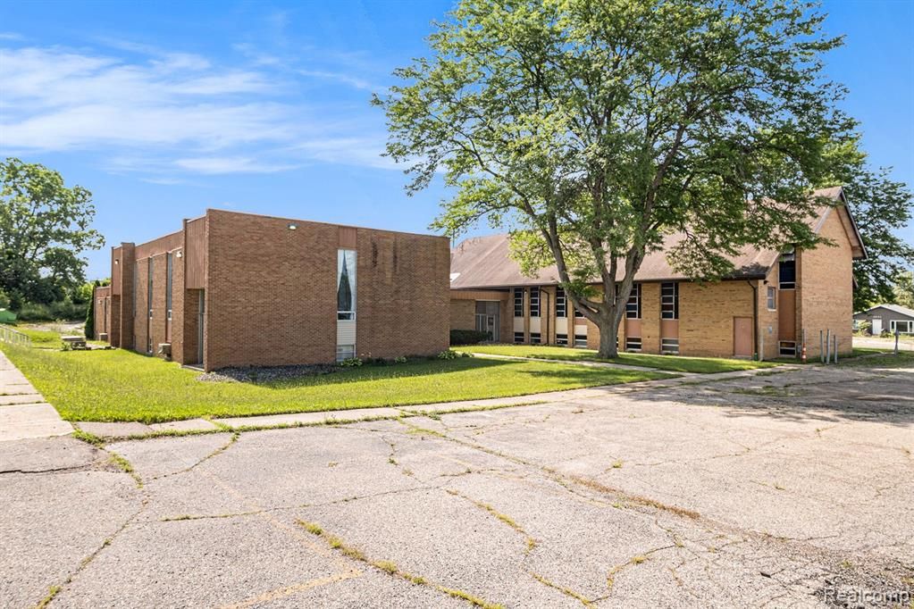 3202 FLUSHING Road