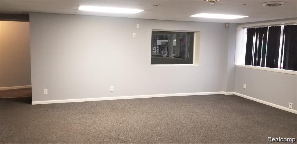 2406 CORUNNA Road