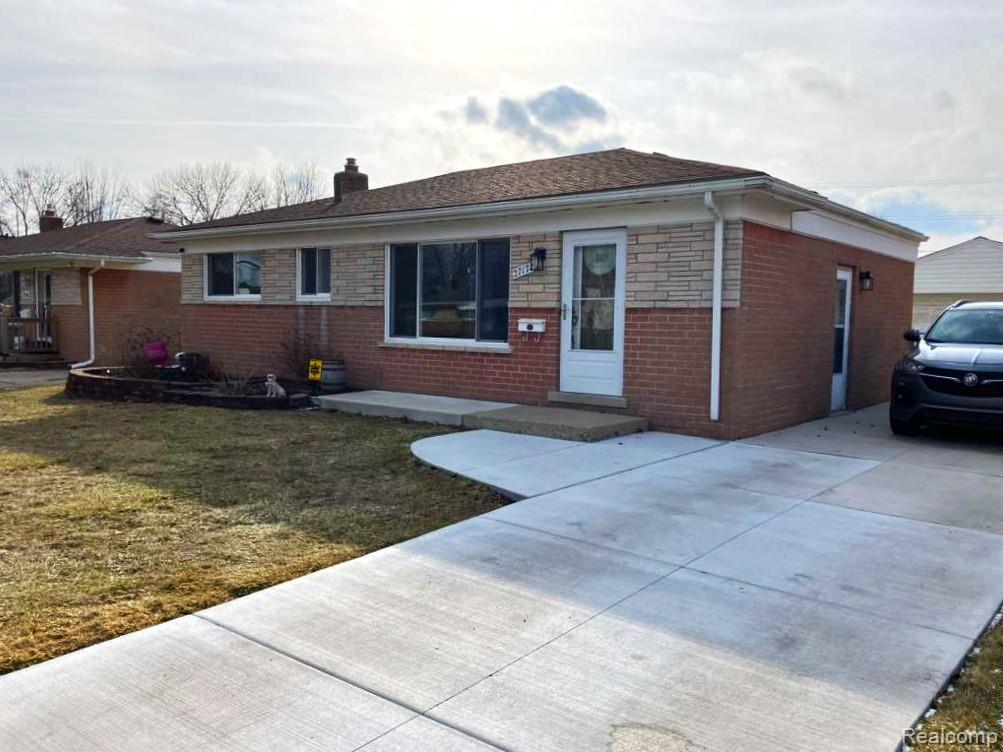 27177 Shelbourne Drive