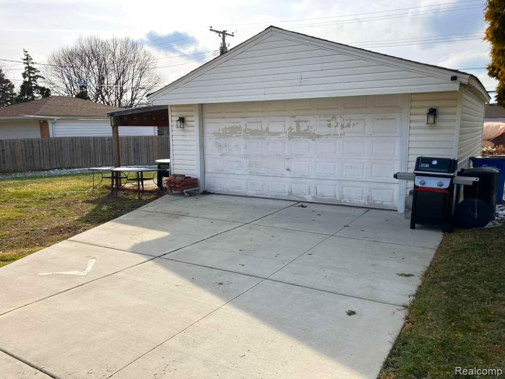 27177 Shelbourne Drive