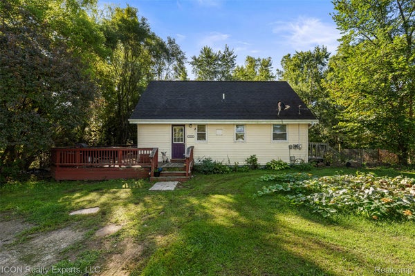 6108 DRYDEN RD, DRYDEN, MI 48428 - Image c54165d0dec905d6cf129b237724be49/2434185694