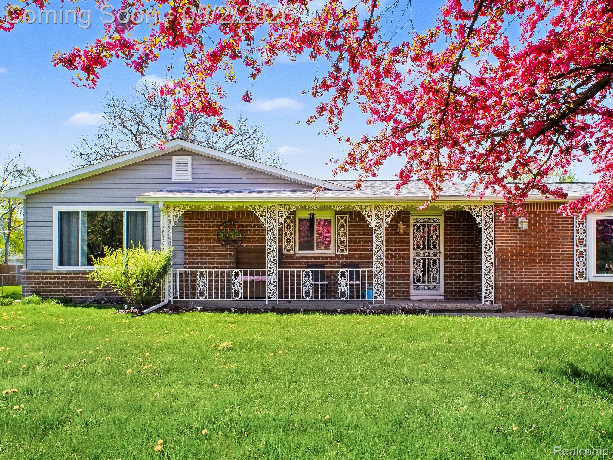 4488 Thorntree Drive