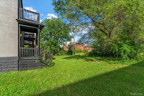 Tiny photo for 58 E Philadelphia Street, Detroit City, MI 48202 (MLS # 20261083038)