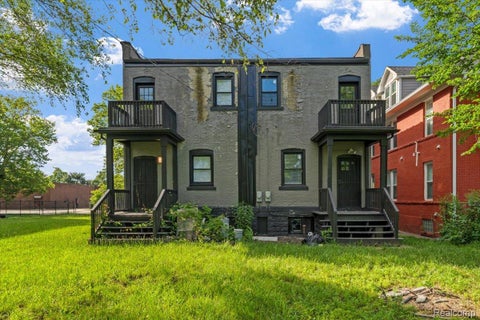 Tiny photo for 58 E Philadelphia Street, Detroit City, MI 48202 (MLS # 20261083038)