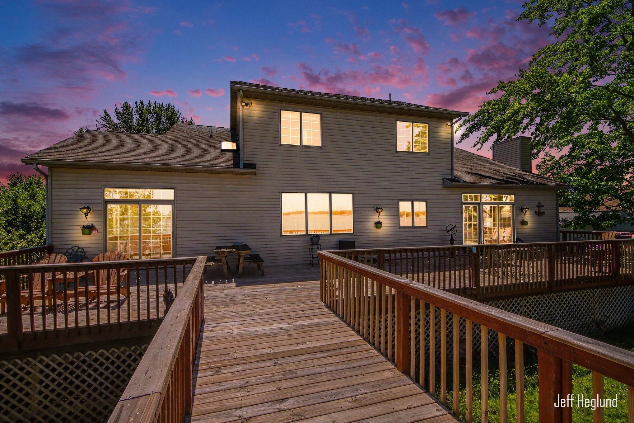 4211 Lynden Road