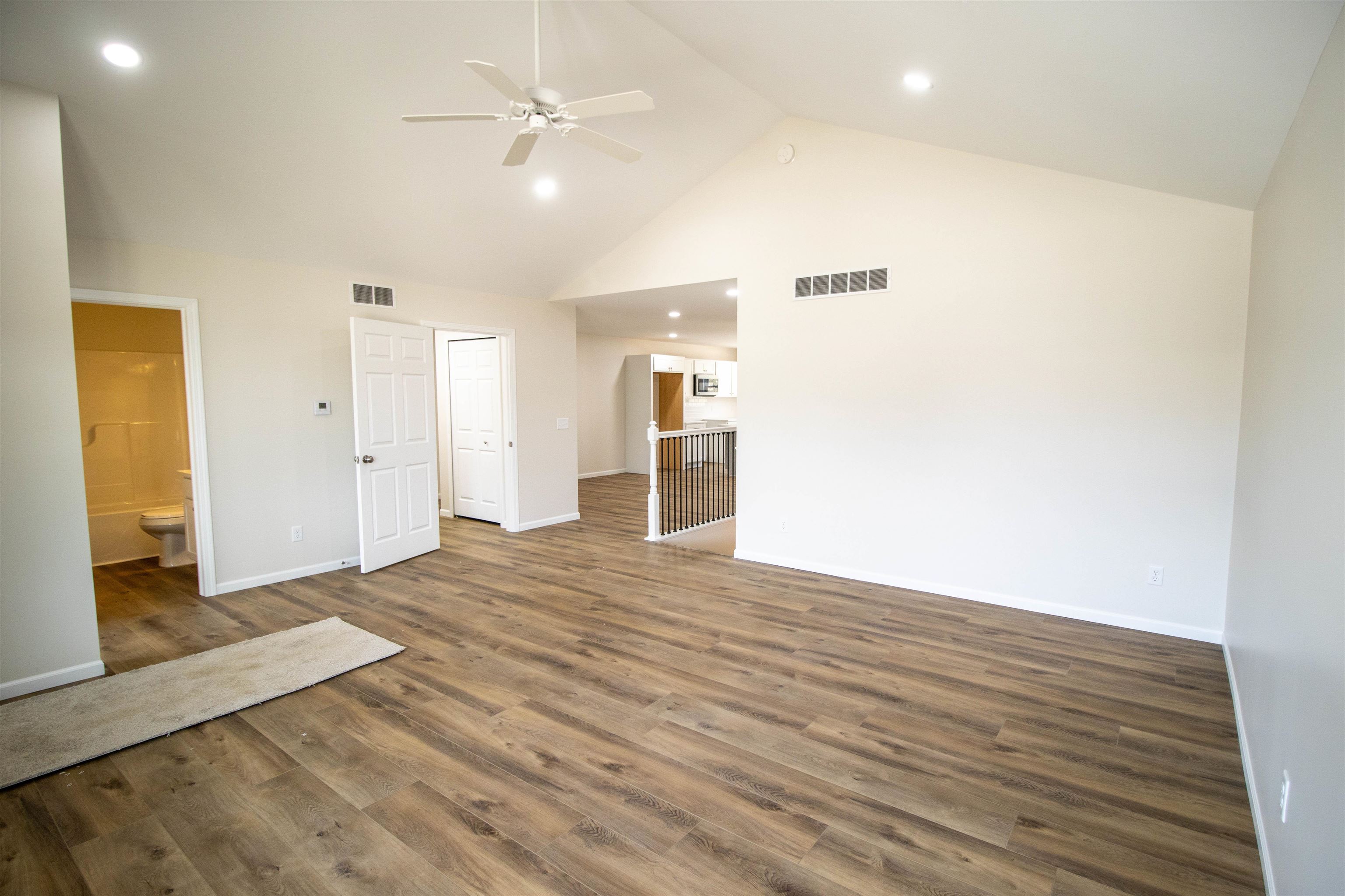 11437 Windmill Point