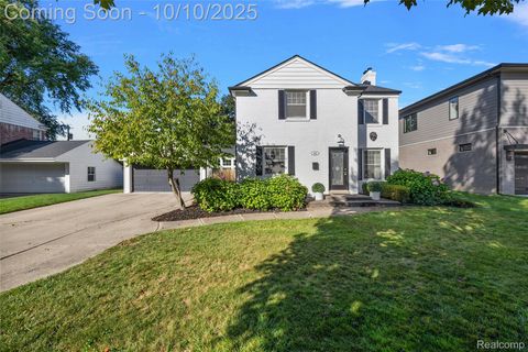 412 S Glenhurst Drive Birmingham City MI 48009