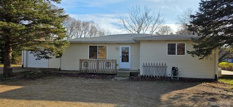 9077 W M 21 Ovid City MI 48866