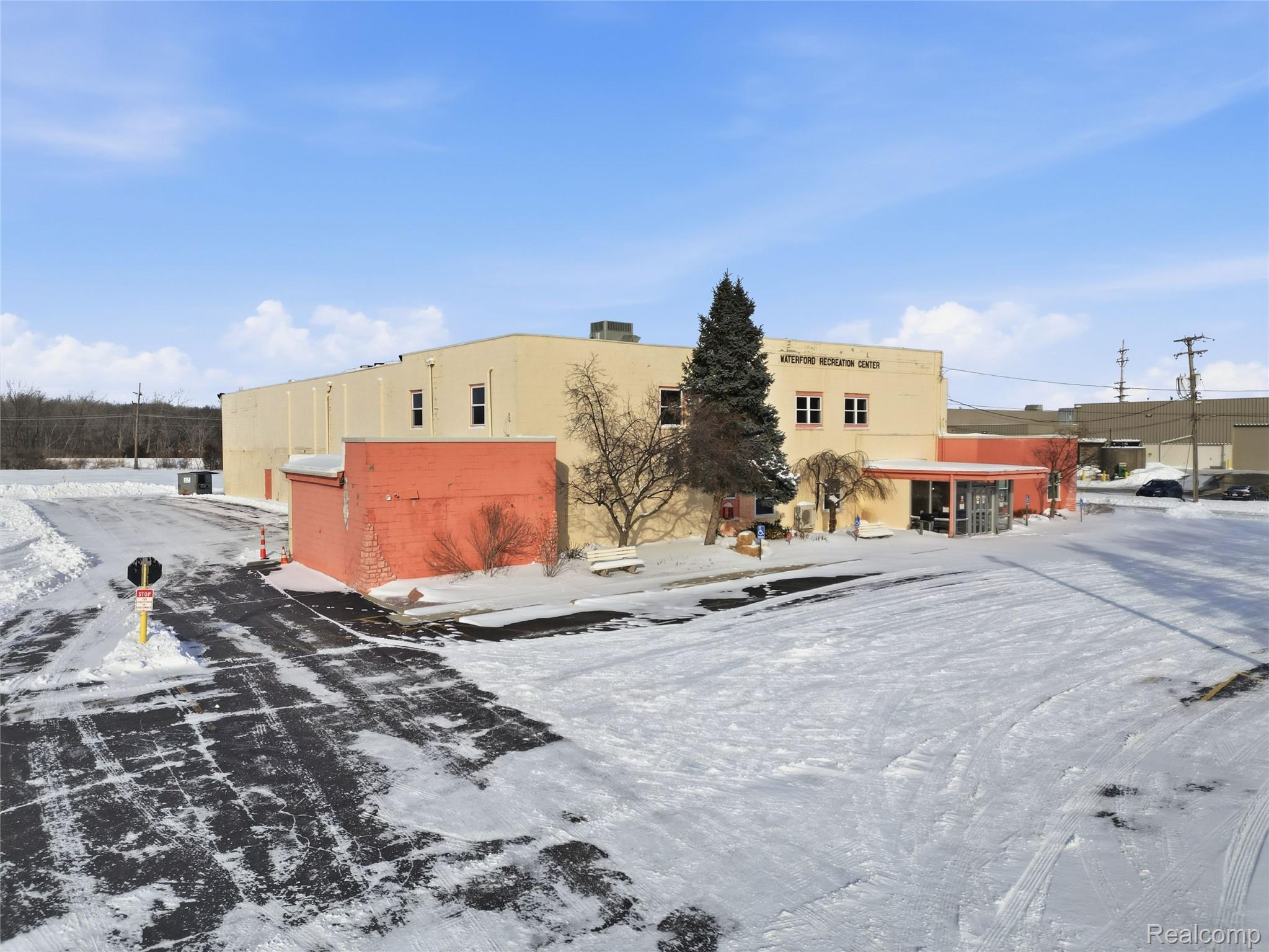5640 Williams Lake Road
