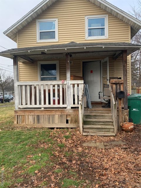 2403 Turner Street Lansing City MI 48906