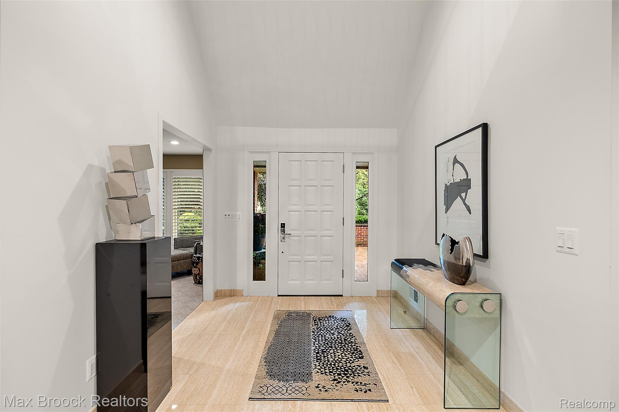 233 Norcliff Drive