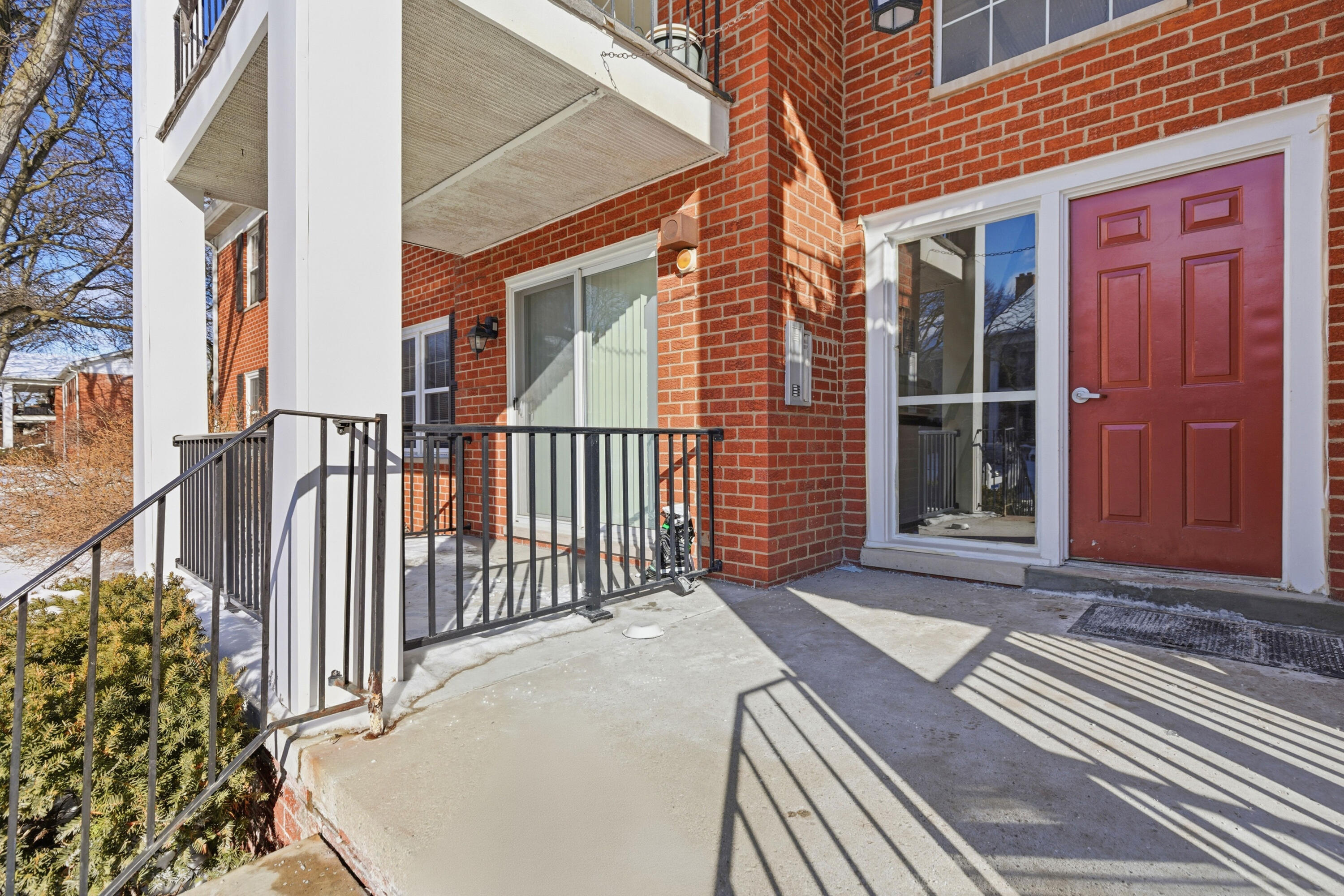 27636 E Echo Valley E 136