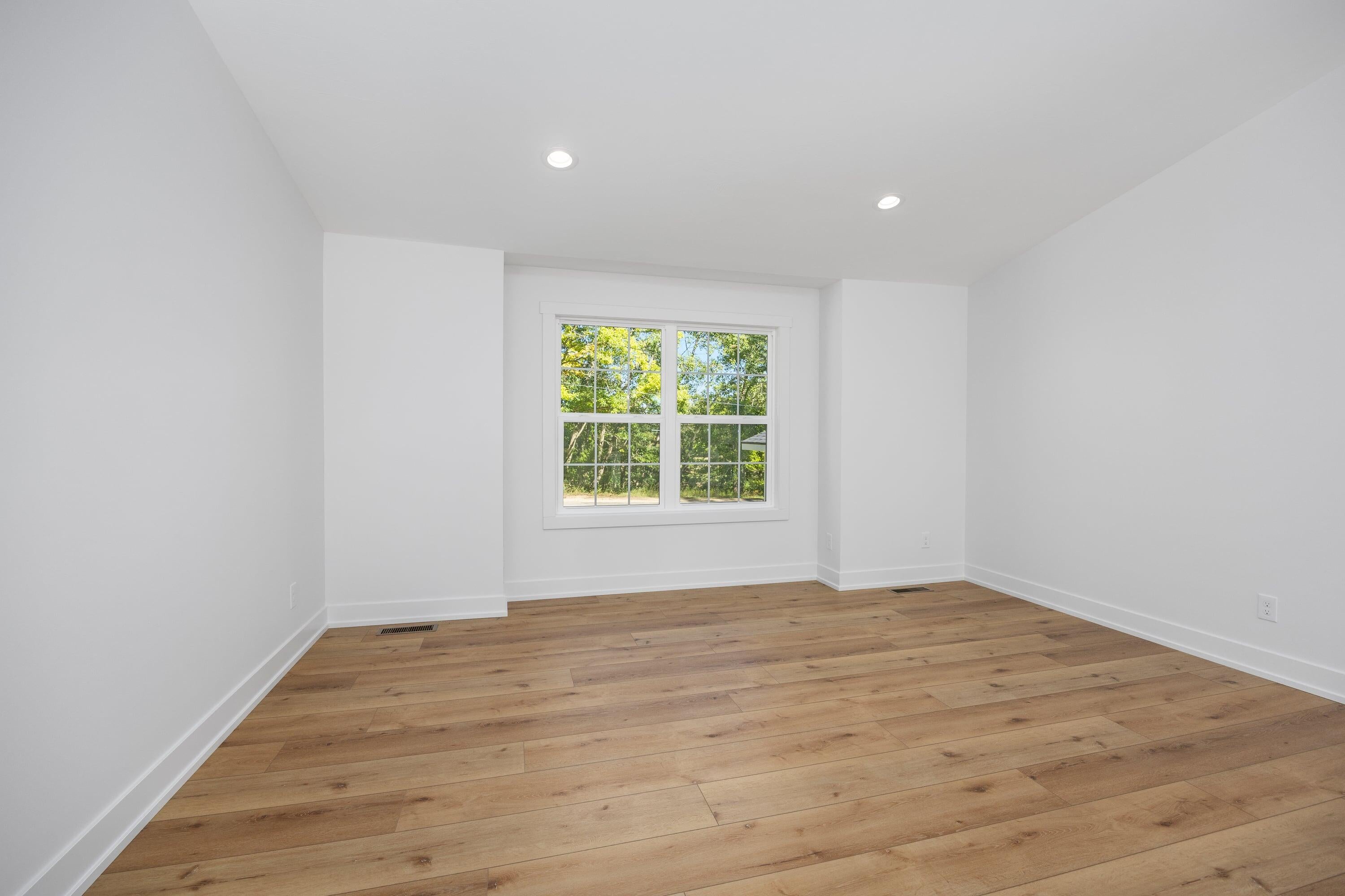 8321 W Royal Road 46