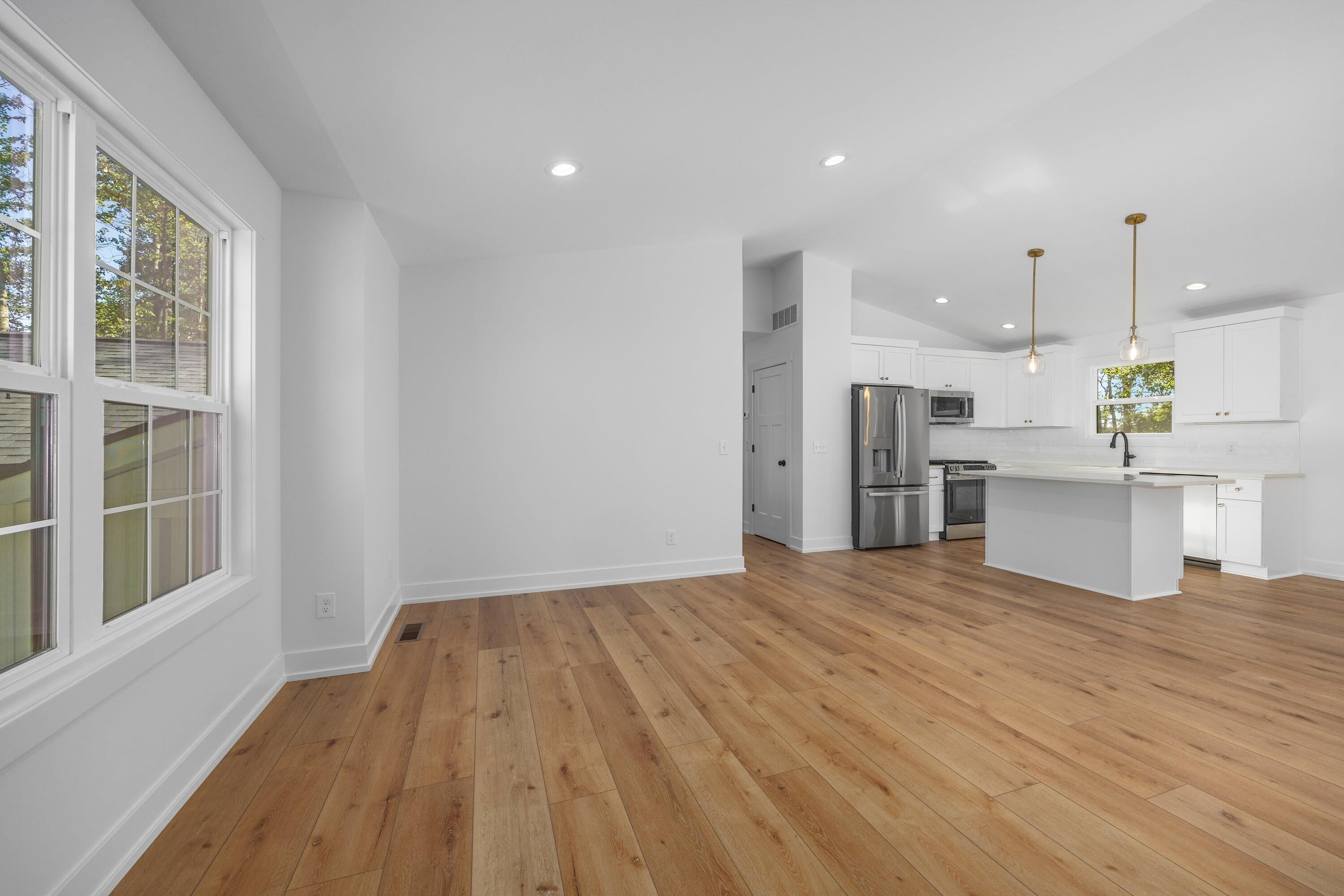 8321 W Royal Road 46