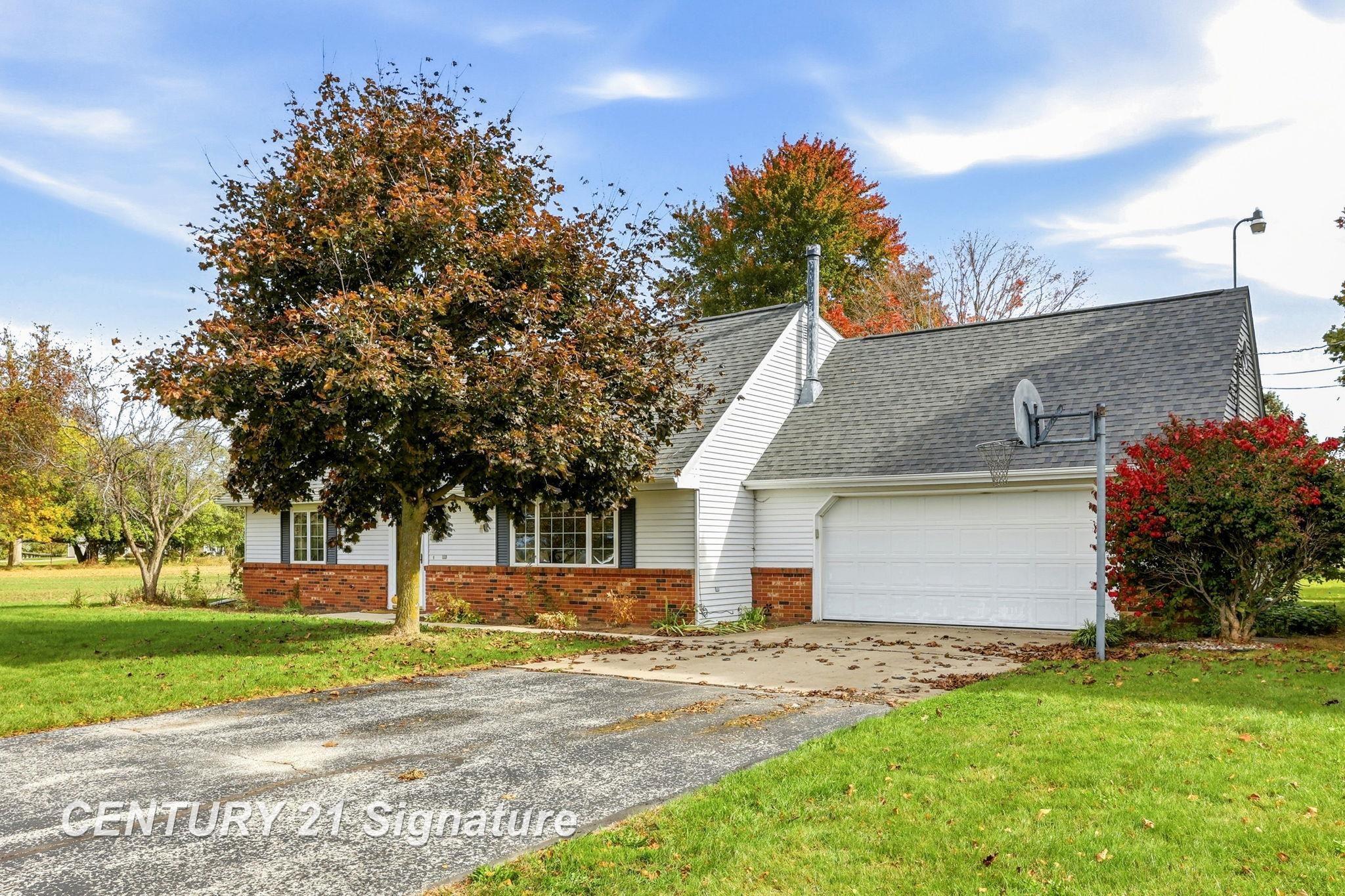 880 N Thomas Road