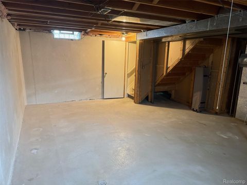 Tiny photo for 19335 Mandarin Drive, Roseville City, MI 48066 (MLS # 20261016986)