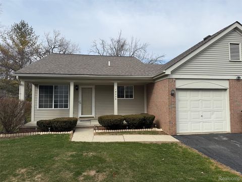 19335 Mandarin Drive Roseville City MI 48066