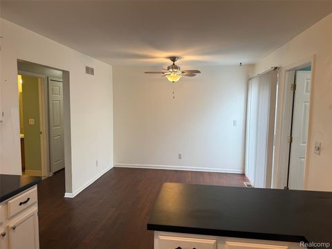 Tiny photo for 19335 Mandarin Drive, Roseville City, MI 48066 (MLS # 20261016986)