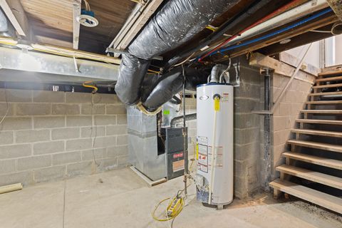 Tiny photo for 734 S Winter Street, Adrian City, MI 49221 (MLS # 81025062424)