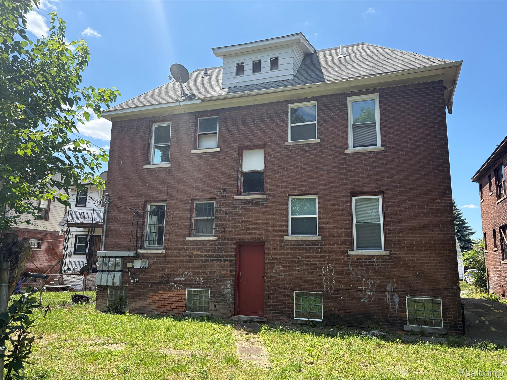 8244 Wisconsin Street