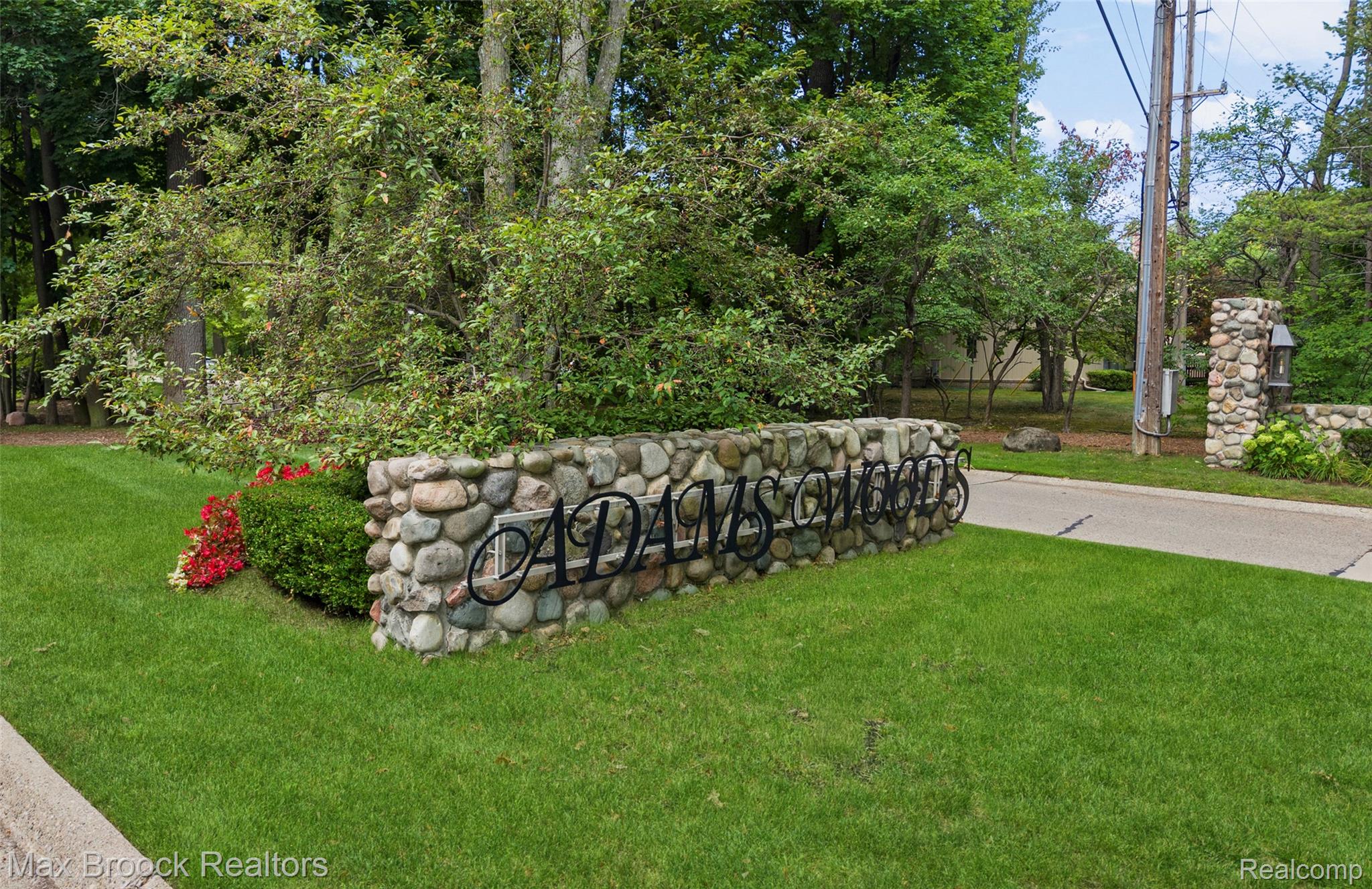 1131 Hillpointe Circle