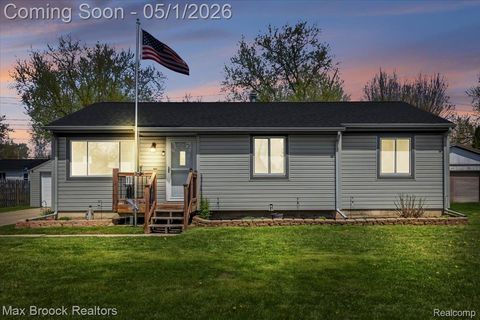 Photo of 1165 Annjo Street, Walled Lake City, MI 48390 (MLS # 20261029779)