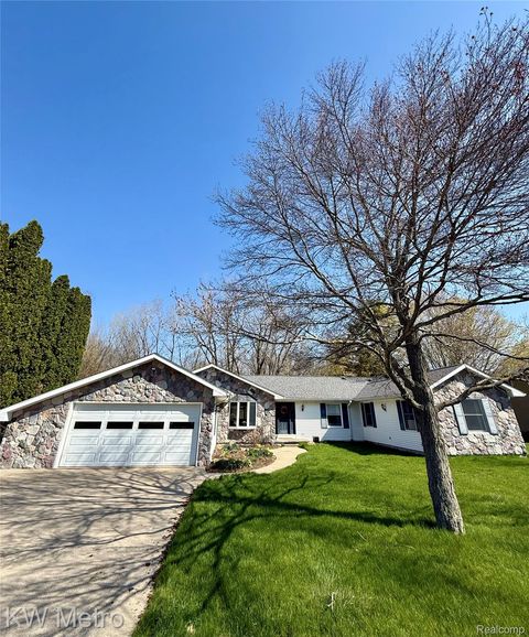 2949 E Hillside Drive Ingersoll Township MI 48640
