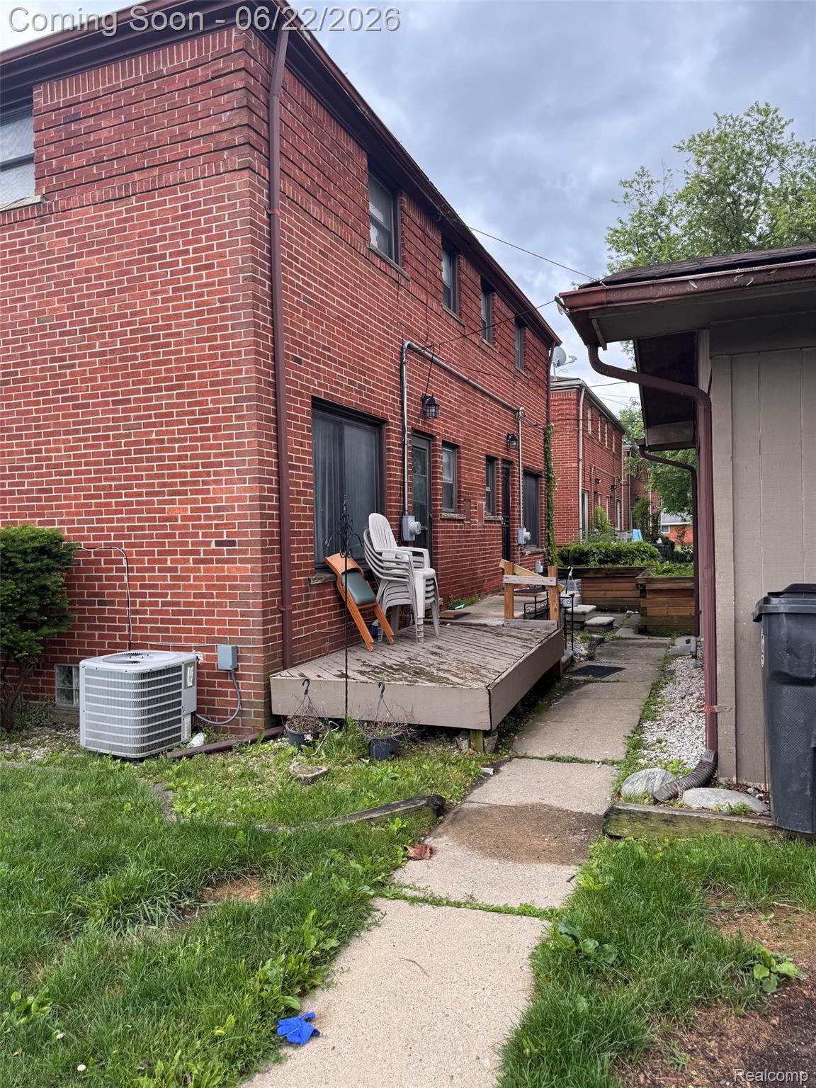 26231-26235 Coolidge Highway