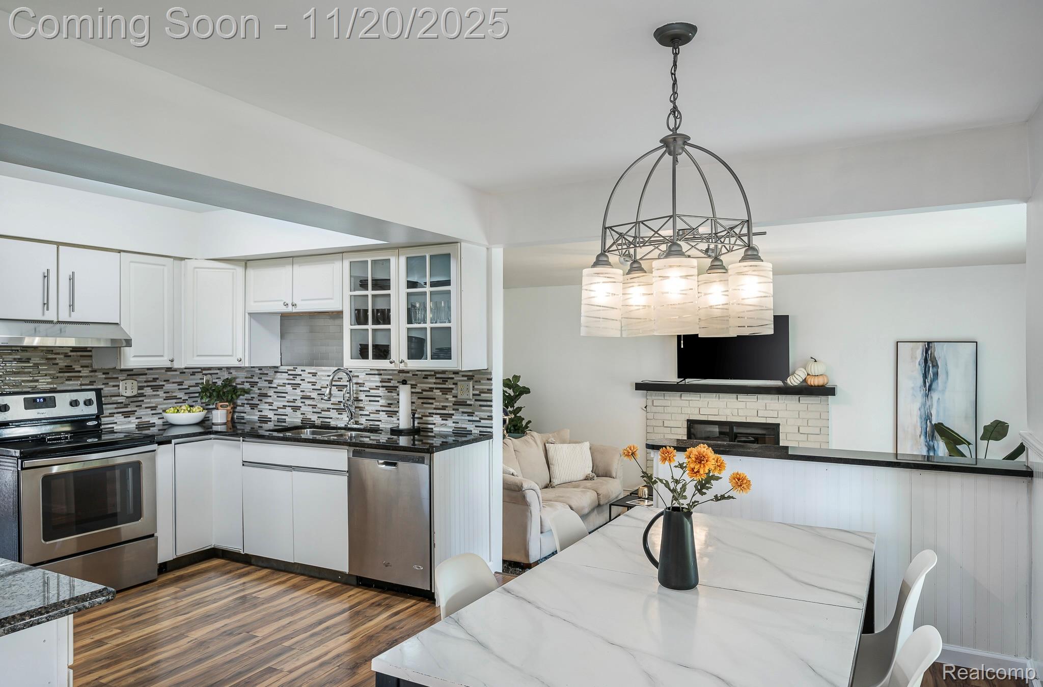 1524 Georgetown Drive 32