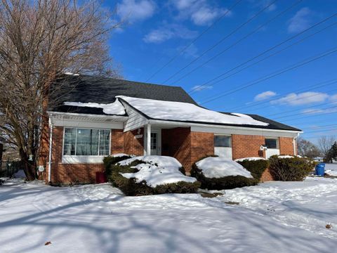 12531 Common Road Warren City MI 48093