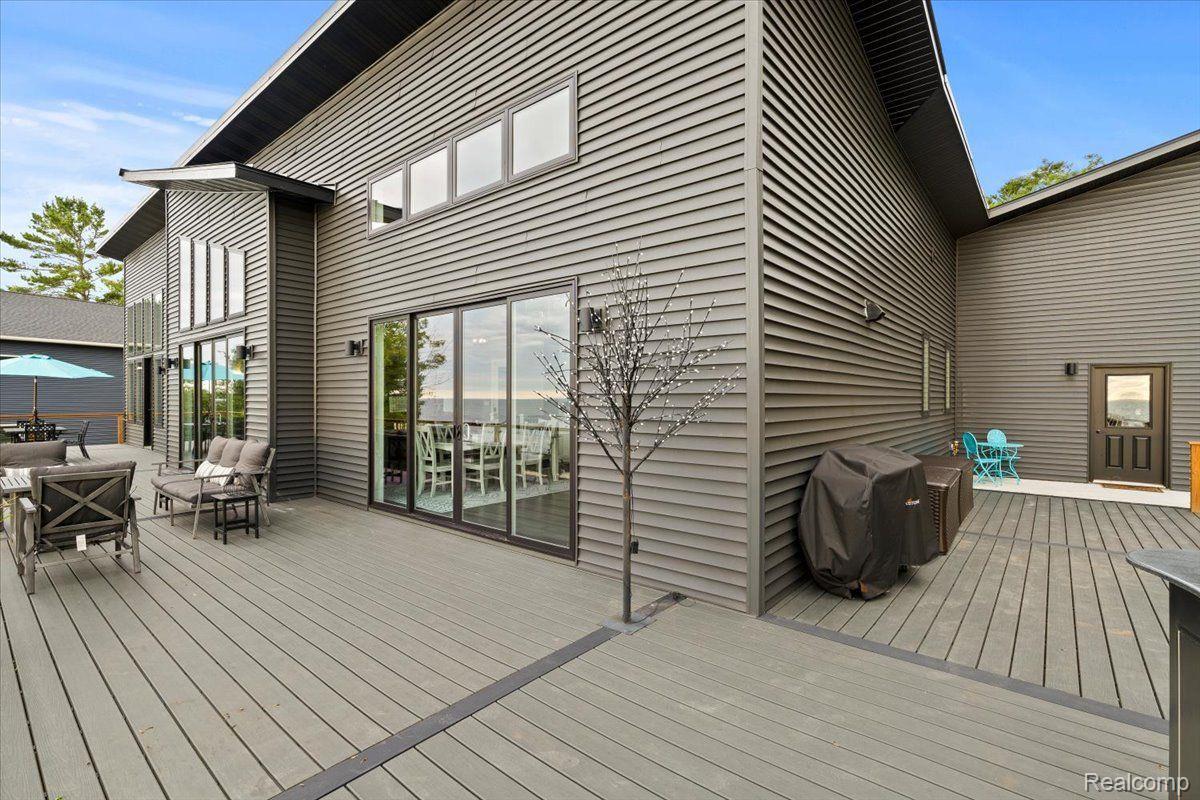 Harrisville City Alcona, Michigan 48740, United States, 3 Bedrooms Bedrooms, ,4 BathroomsBathrooms,Residential,Active,139822