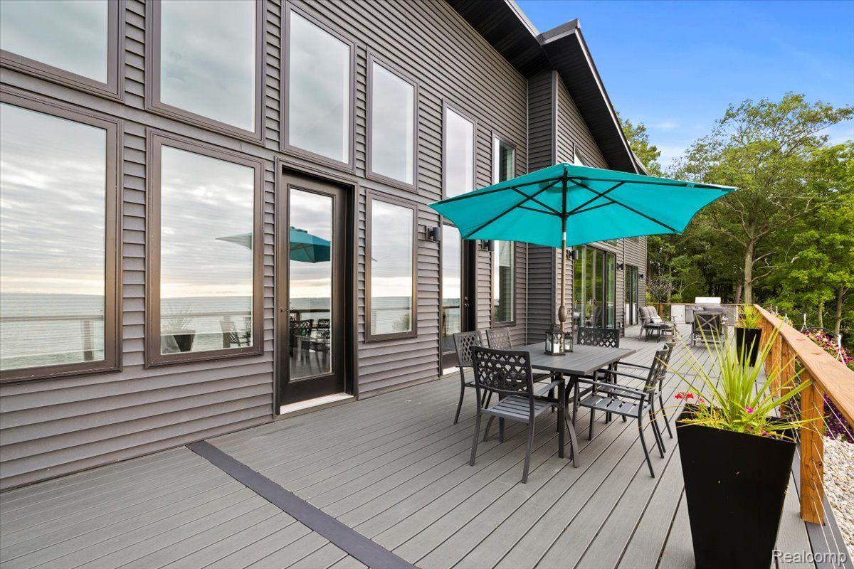 Harrisville City Alcona, Michigan 48740, United States, 3 Bedrooms Bedrooms, ,4 BathroomsBathrooms,Residential,Active,139822