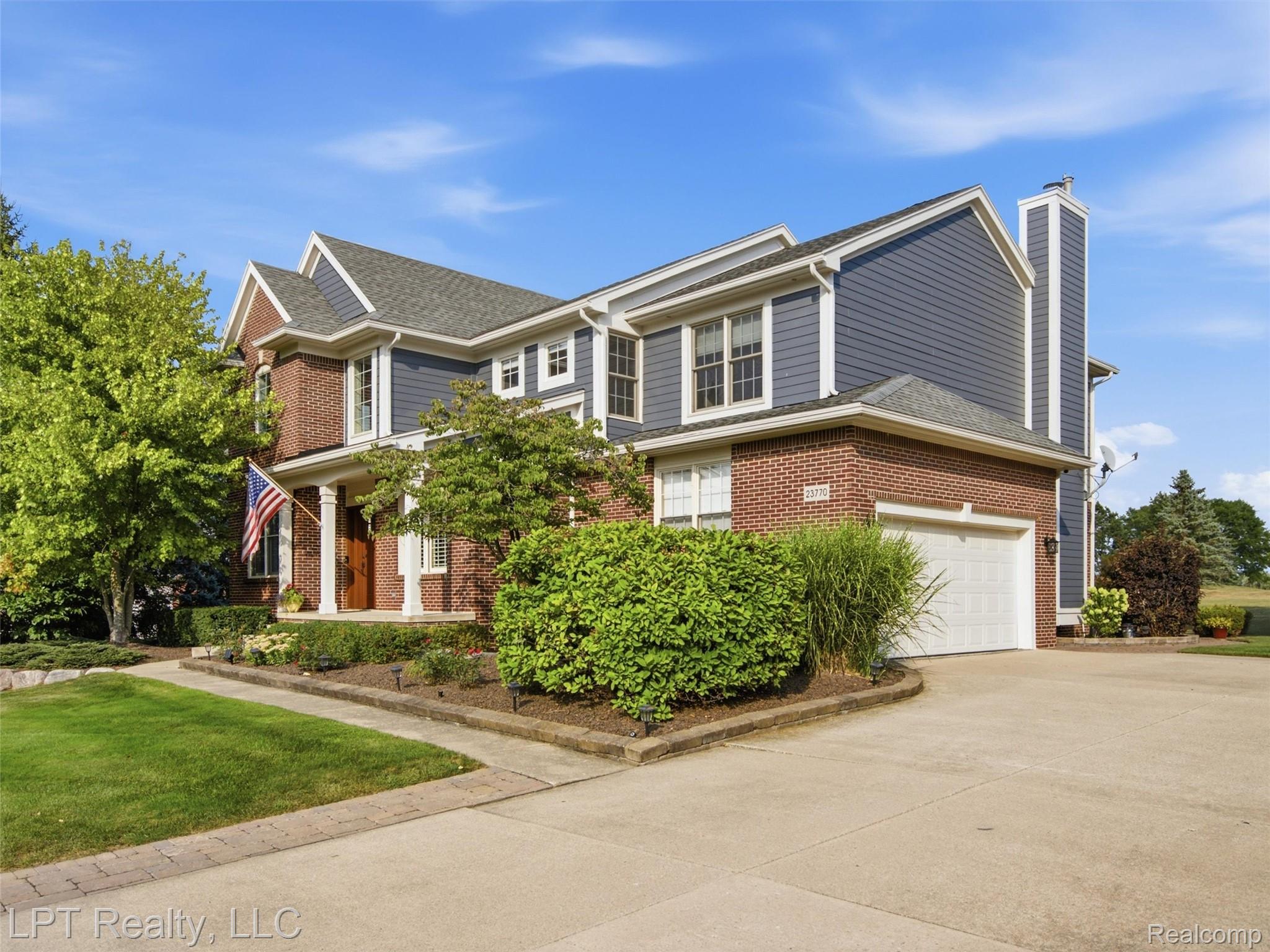 23770 Spy Glass Hill N