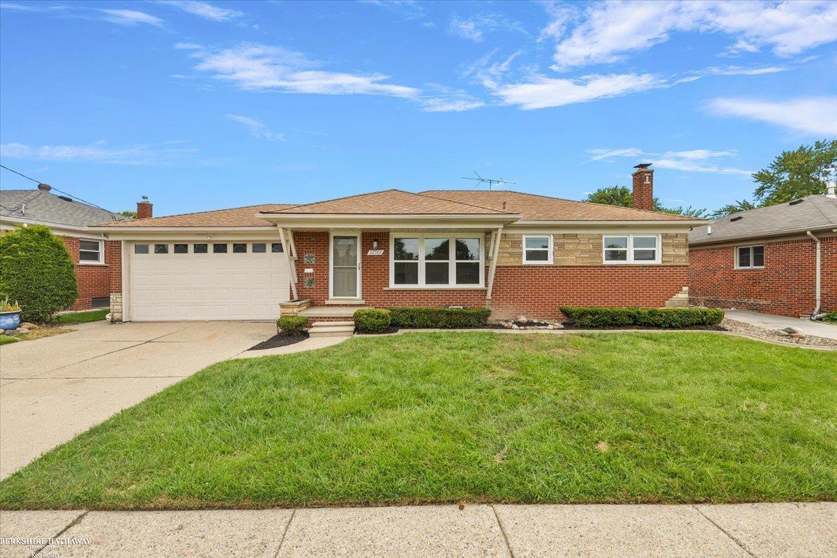 22507 Shorewood Drive