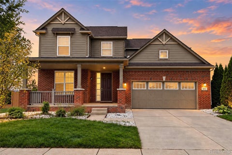 Photo of 822 Lake Woods Drive, Canton Charter Township, MI 48188 (MLS # 20261081961)