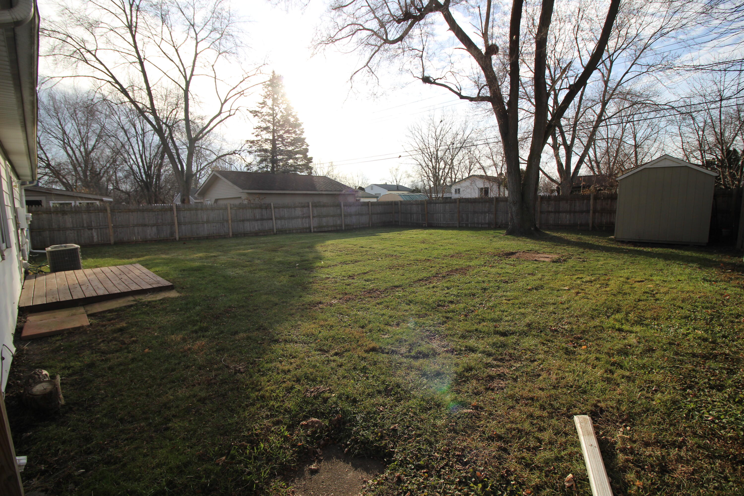 15756 Woodmont Street