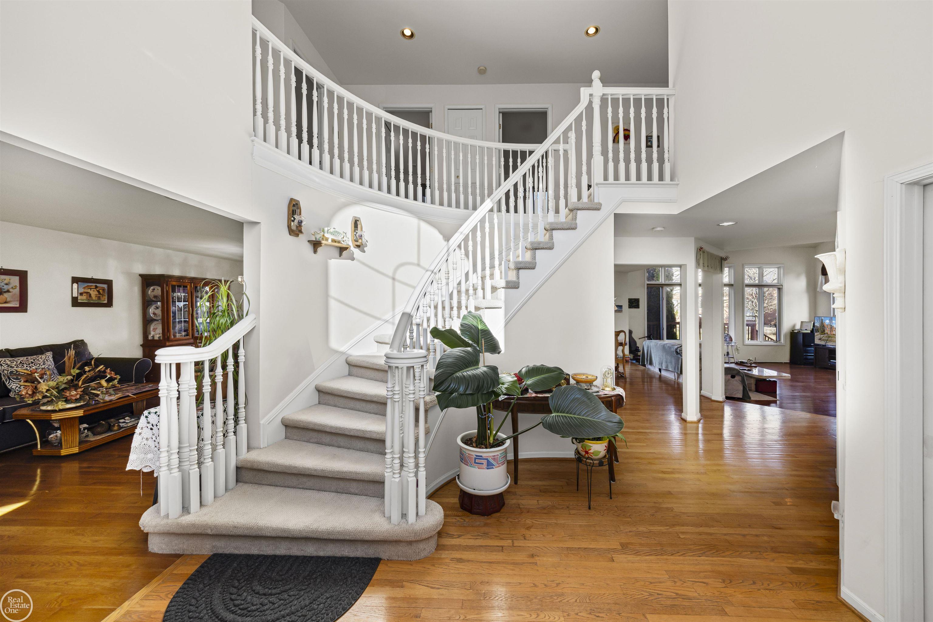 4885 Homestead Drive