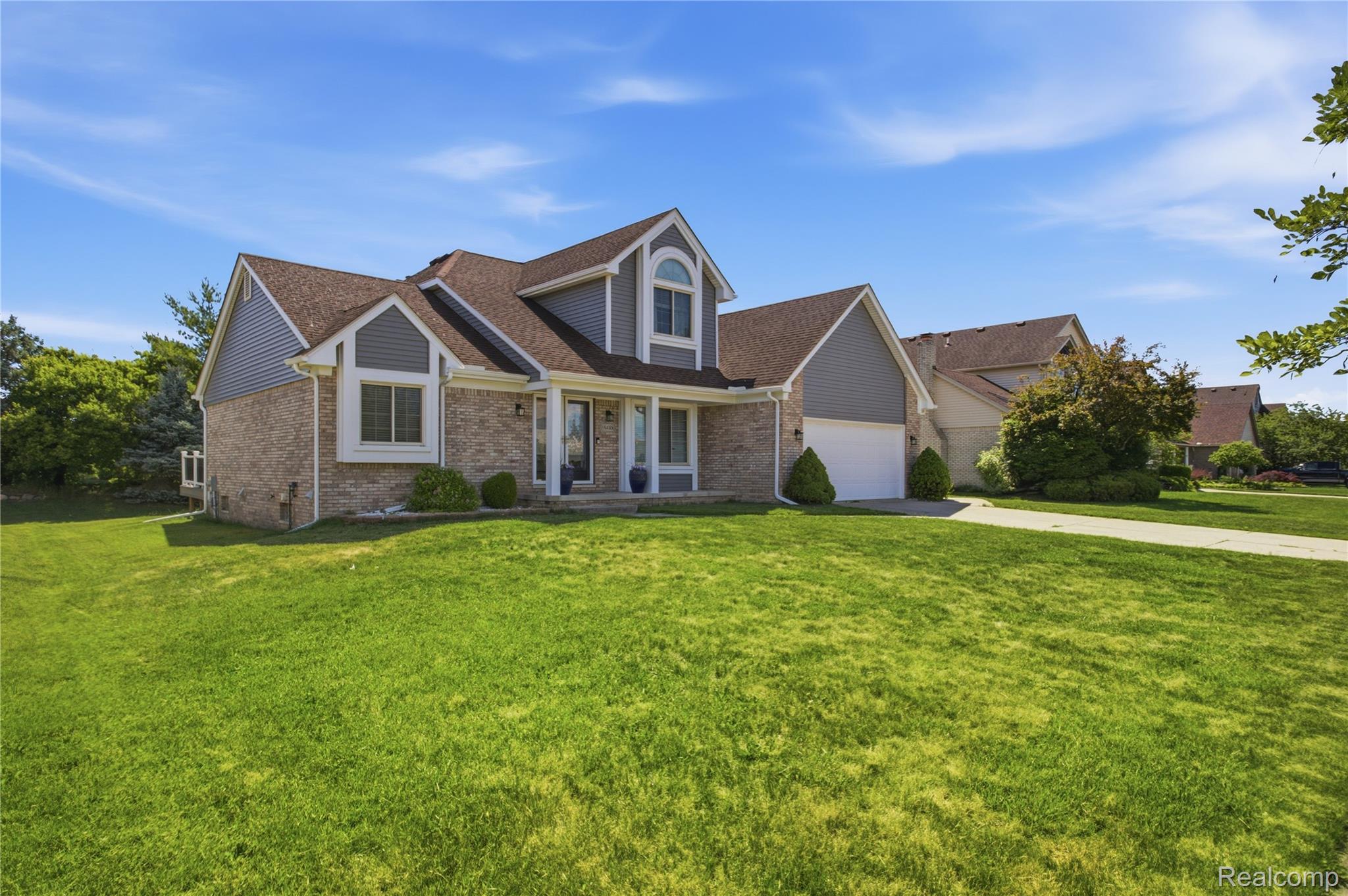 18488 Manor Lane