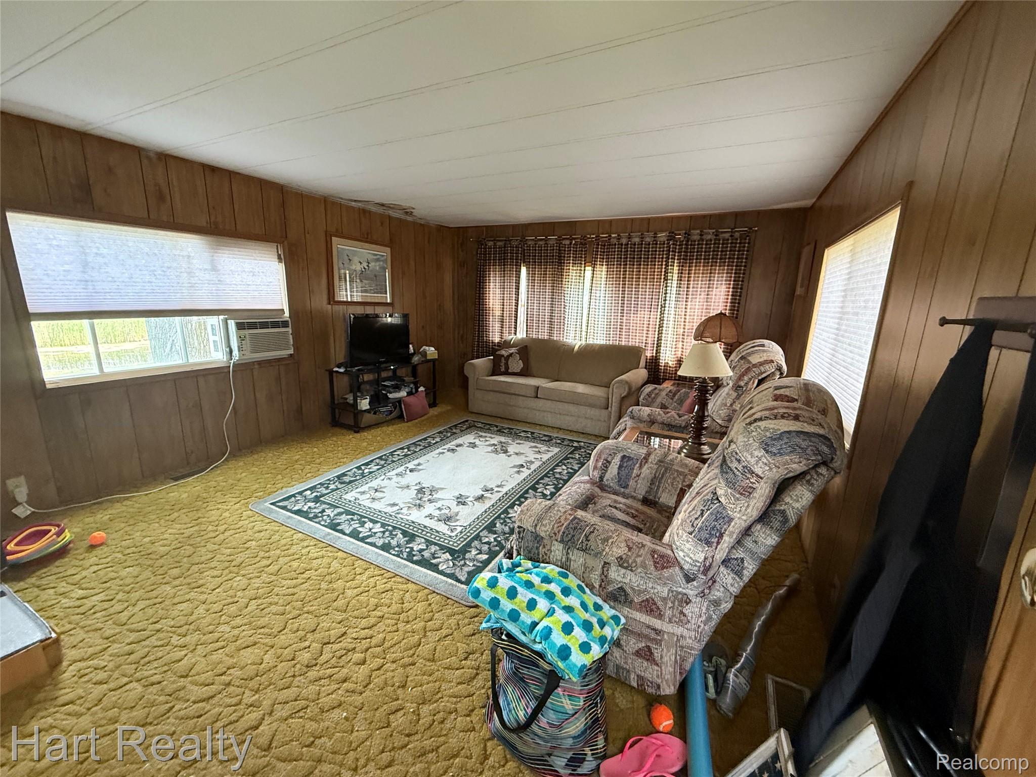 11810 Sunnyside Drive